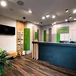 Alpine House, فيلكا لومنيكا