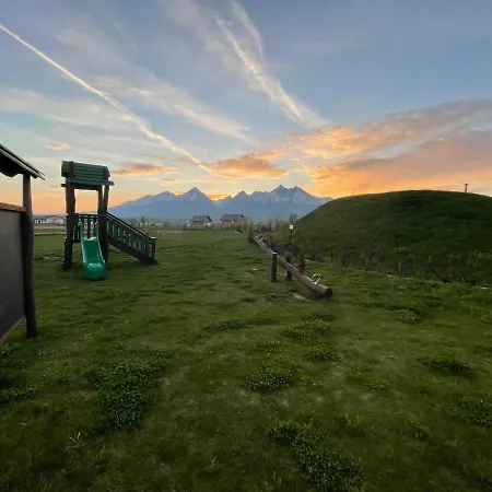 Alpine House, Apartament